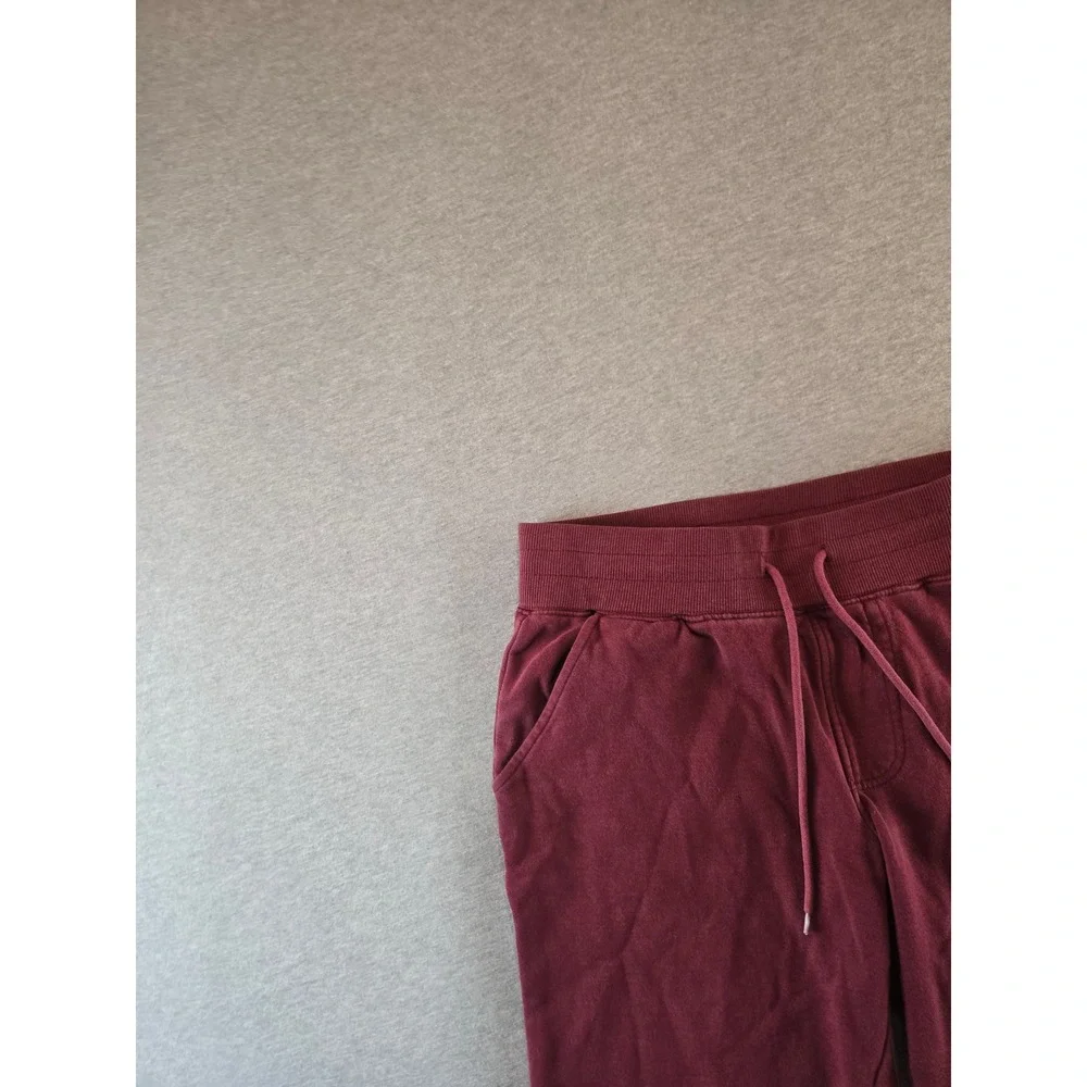 True Religion Jogger Sweatpants Mens‎ Small Burgundy Logo HS Relaxed Streetwear